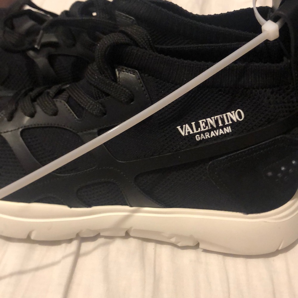 VALENTINO SNEAKERS - Picture 2 of 6